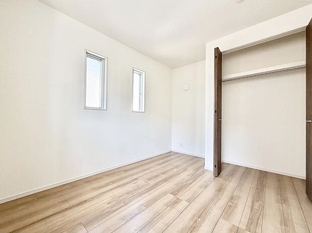 【洋室】■心地よい雰囲気が漂う落ち着いた空間