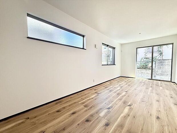 【リビングダイニング】■シンプルだけど贅沢、大切な人と過ごす心がほどける空間