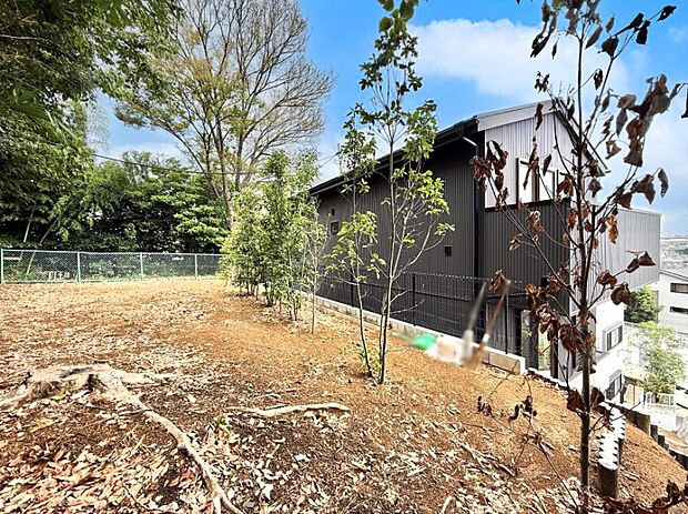 【庭】■新しい暮らしが始まる場所で、家族の絆を深める