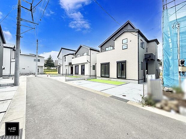 【前面道路含む現地写真】■家族とのお出かけが楽しくなる環境です