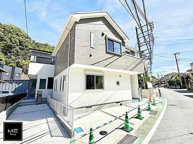 【現地外観写真】■暮らしを豊かにする充実した仕様設備で快適に