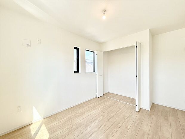 【子供部屋】■読書や趣味リモートワークなどさまざまな用途に対応できる柔軟さがあります