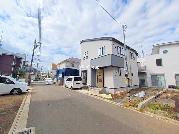 【前面道路含む現地写真】■新しい時代の息吹を感じる、心地よい環境