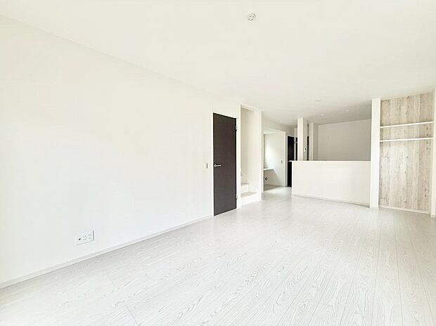 【リビング】■心落ち着く場所、ゆったり過ごせるリビング