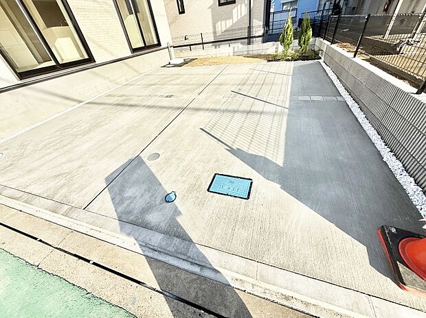 【駐車場】■快適な駐車スペースで安心