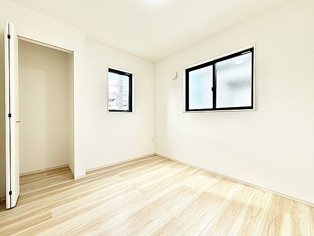 【子供部屋】■読書や趣味リモートワークなどさまざまな用途に対応できる柔軟さがあります