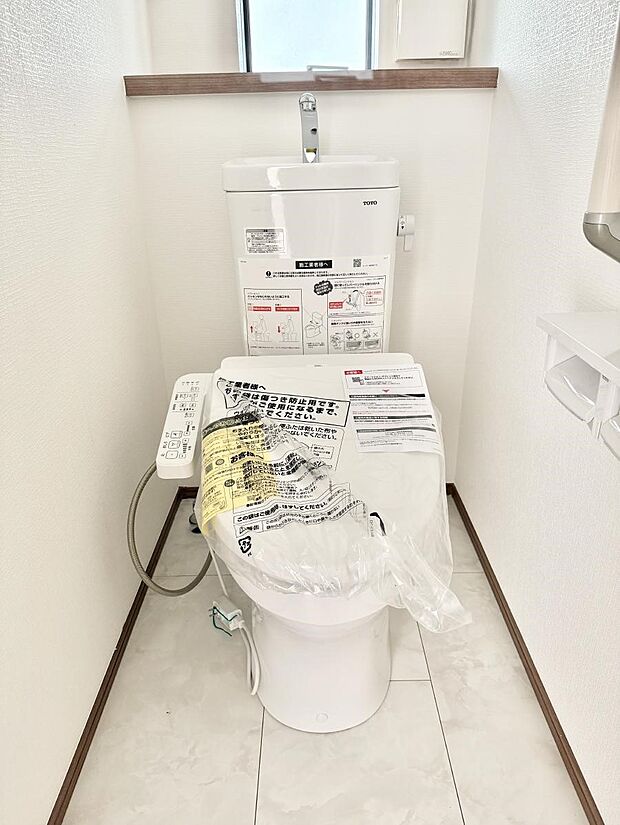 【トイレ】■毎日使う場所だからこそ、清潔感溢れる空間