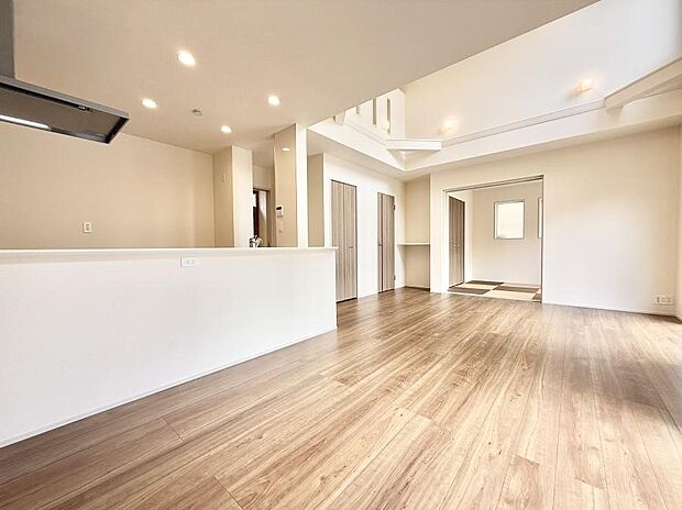 【リビング】■自然と会話が生まれる、心地よいひととき