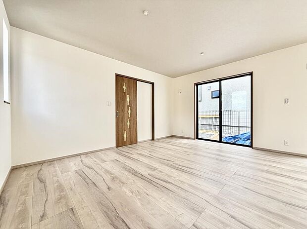 【リビング】■自然と会話が生まれる、心地よいひととき