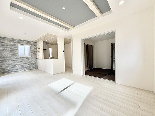 【リビング】■心落ち着く場所、ゆったり過ごせるリビング