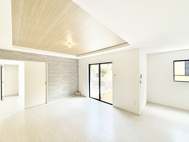 【リビング】■自然と会話が生まれる、心地よいひととき