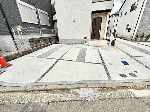 【駐車場】■快適な駐車スペースで安心