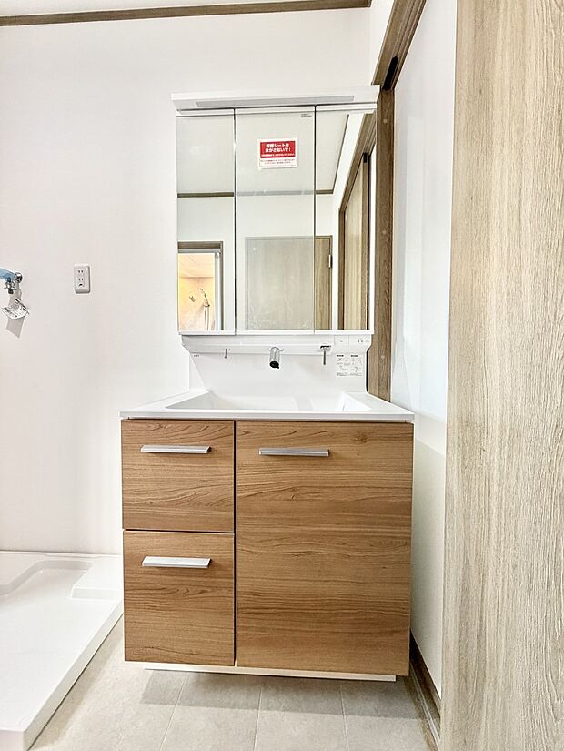 【洗面台・洗面所】■清潔感があり、気持ちよく使えます