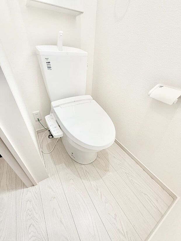 【トイレ】■毎日使う場所だからこそ、清潔感溢れる空間