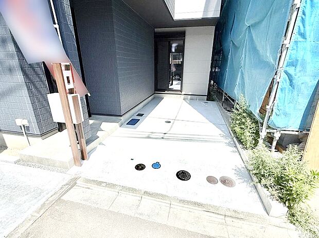 【駐車場】■快適な駐車スペースで安心