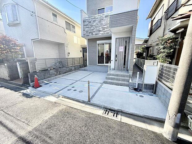 【駐車場】■毎日の駐車が快適に