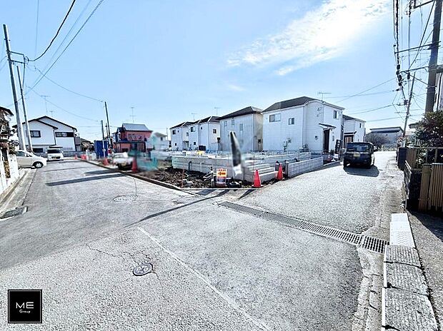 【前面道路含む現地写真】■家族とのお出かけが楽しくなる環境です