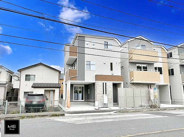 【現地外観写真】■家族の思い出が育つ住まいです