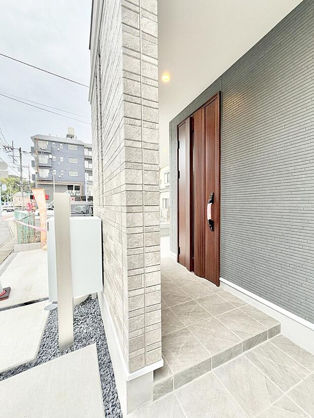 【玄関】■ ここから始まる、笑顔あふれる毎日