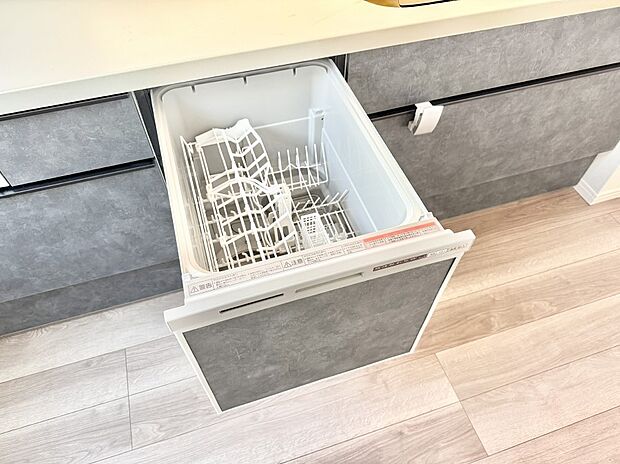 【食洗機】■手間なく洗浄!食器をピカピカに仕上げてくれます