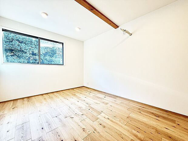 【寝室】■快適な環境で、日常の疲れを癒せる空間