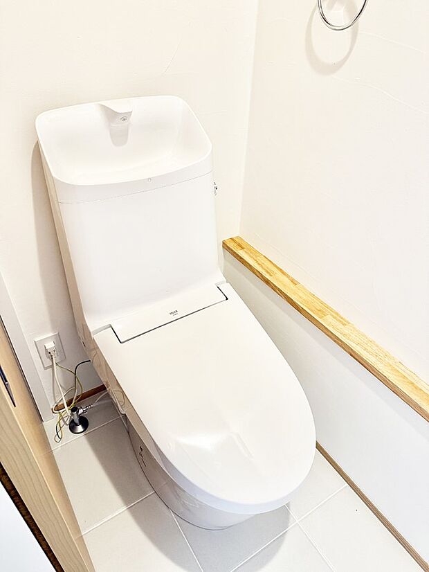 【トイレ】■毎日使う場所だからこそ、清潔感溢れる空間