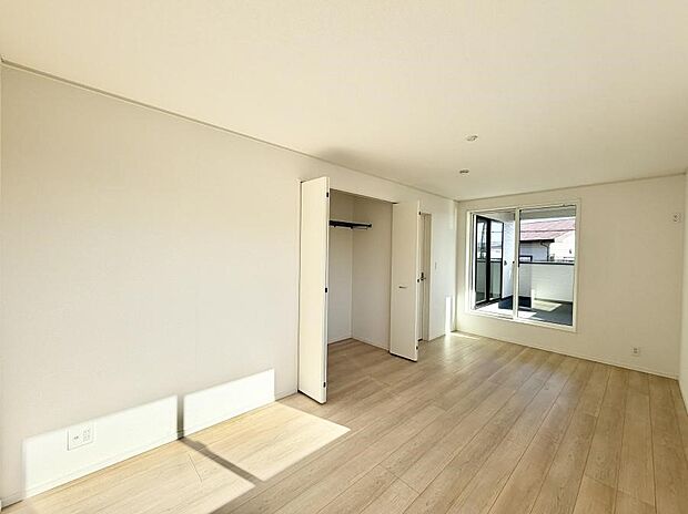 【子供部屋】■仕事や勉強のスペースに使うことで、集中しやすく静かな環境が整います