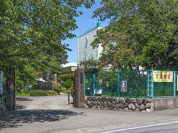 寒川町立寒川小学校（約1,700m・徒歩22分）
