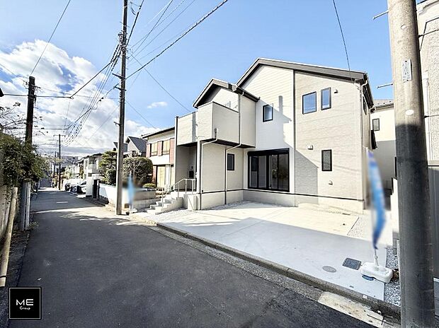 【前面道路含む現地写真】■新しい住まい、街の新しい風景