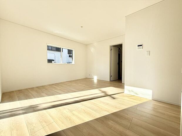 【リビング】■心落ち着く場所、ゆったり過ごせるリビング