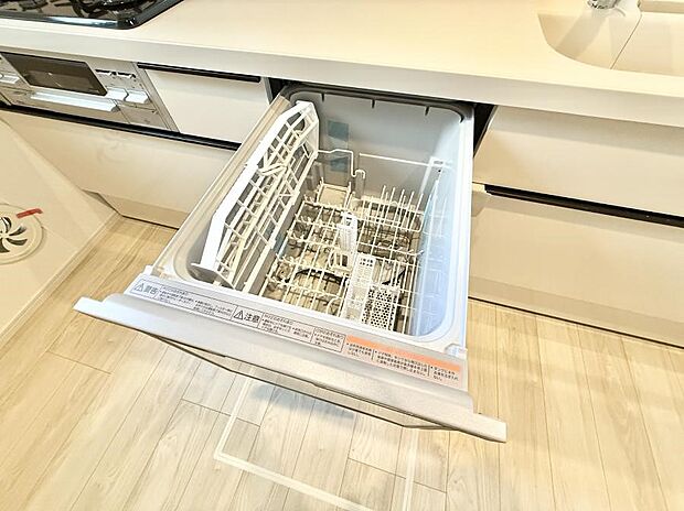 【食洗機】■手間なく洗浄!食器をピカピカに仕上げてくれます