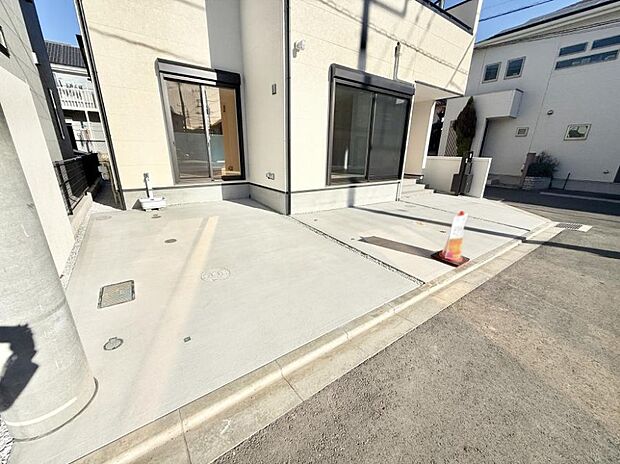 【駐車場】■毎日の駐車が快適に