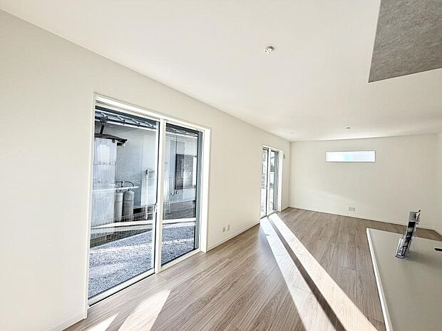 【リビング】■心落ち着く場所、ゆったり過ごせるリビング