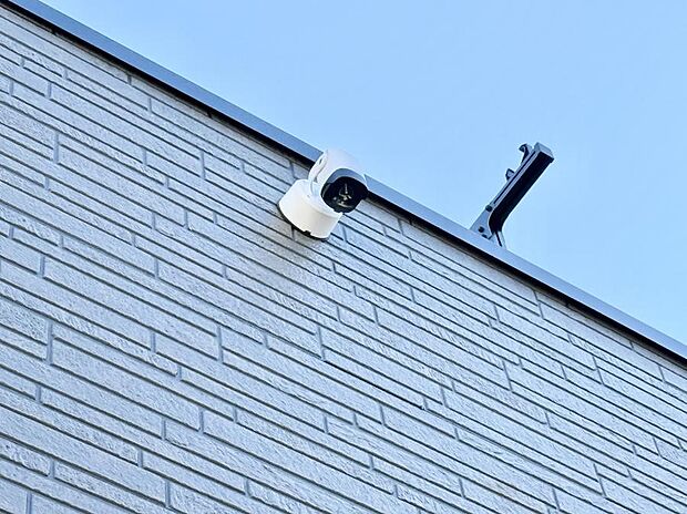 【防犯カメラ】■防犯カメラがあると、犯罪の抑止になるので安心です。