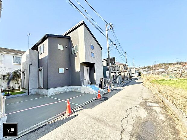 【前面道路含む現地写真】■家族とのお出かけが楽しくなる環境です