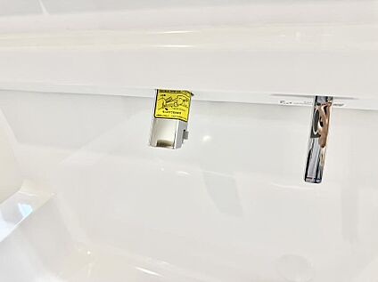 ハンドシャワー付洗面台