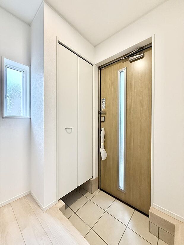 【玄関】■玄関はお家の顔!おしゃれな玄関でお客様をお迎え!