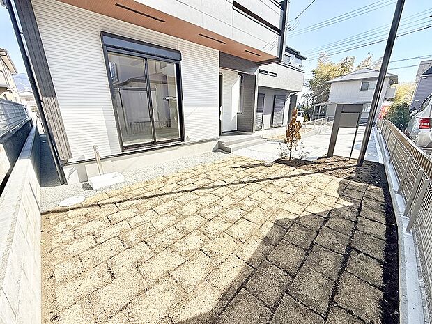 【庭】■庭付き住宅は多様な使用用途で活用できます