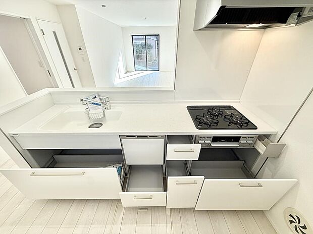 【キッチン】■料理がもっと楽しくなる、快適なキッチン空間