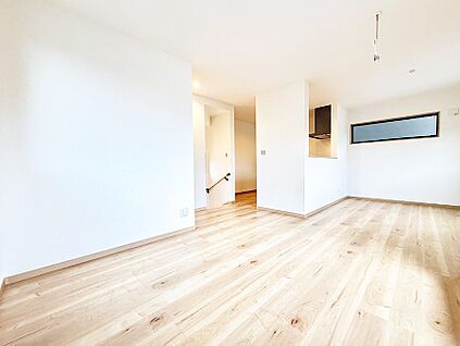 リビングダイニング