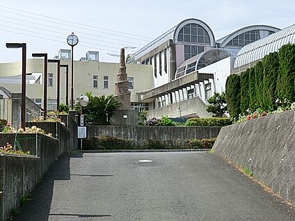 逗子市立沼間中学校 1800m(23分)