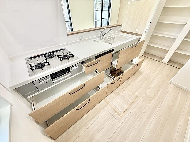 【キッチン】■料理がもっと楽しくなる、快適なキッチン空間