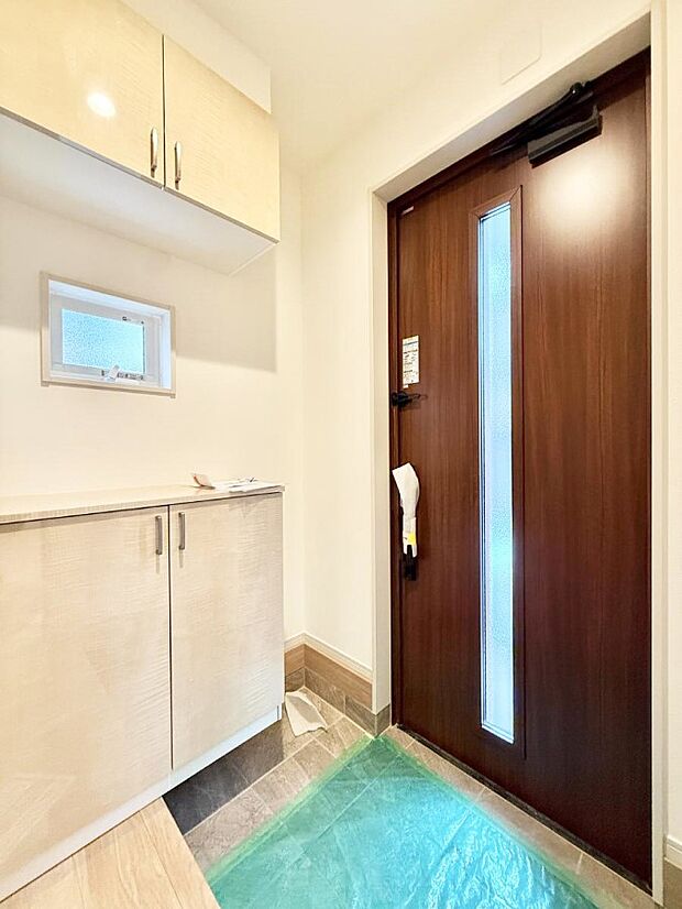 【玄関】■玄関はお家の顔!おしゃれな玄関でお客様をお迎え!