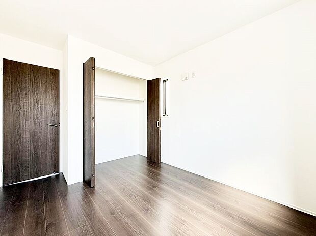 【子供部屋】■仕事や勉強のスペースに使うことで、集中しやすく静かな環境が整います