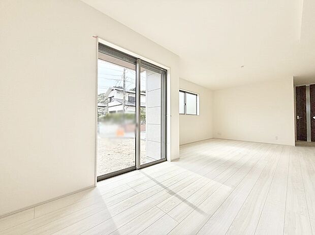 【リビング】■心落ち着く場所、ゆったり過ごせるリビング