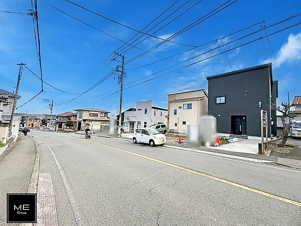 【前面道路含む現地写真】■新しい住まい、街の新しい風景