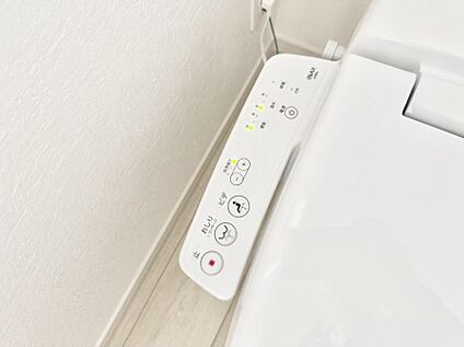 シャワートイレ