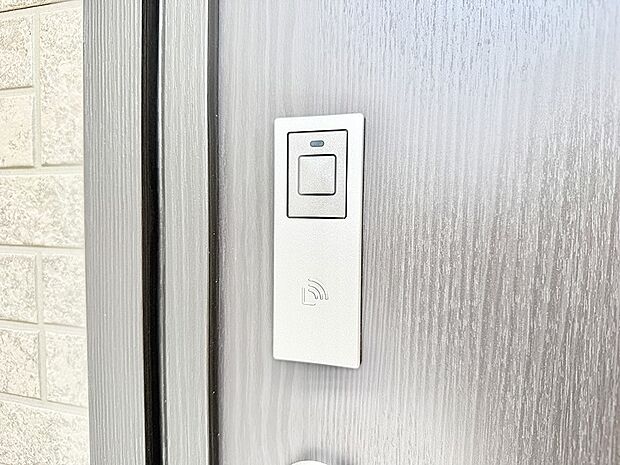 【スマートキー】■鍵を取り出さずに便利に操作できて快適