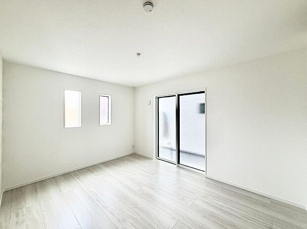 【リビング以外の居室】1号棟  ■機能的で使いやすいお部屋で毎日を快適に