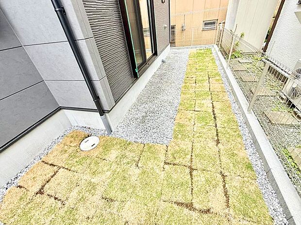 【庭】1号棟 ■庭付き住宅は多様な使用用途で活用できます
